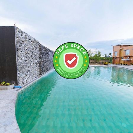 RedDoorz Premium near Health Centrum Banica Roxas City Exterior foto