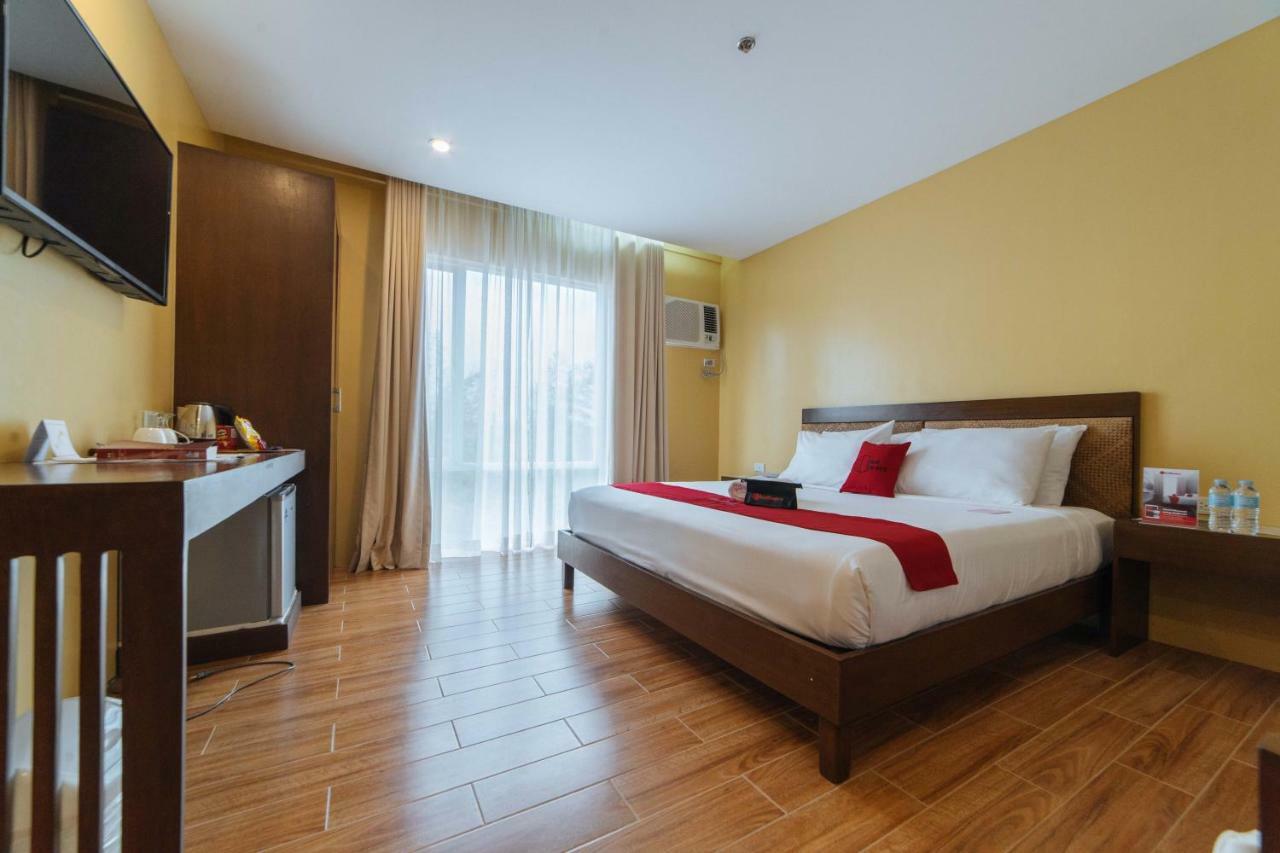 RedDoorz Premium near Health Centrum Banica Roxas City Exterior foto